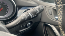 Vauxhall Astra 1.6T 16V 200 Elite Nav 5dr Petrol Hatchback